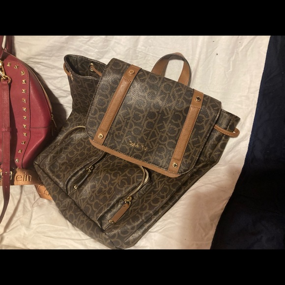 Designer purses - Picture 6 of 7